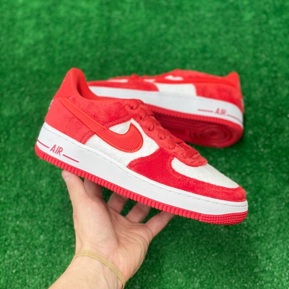Nike Air Force 1 Low GS Sportswear Casual Shoes Red White FZ3552-612 VNDS Sz 6.5